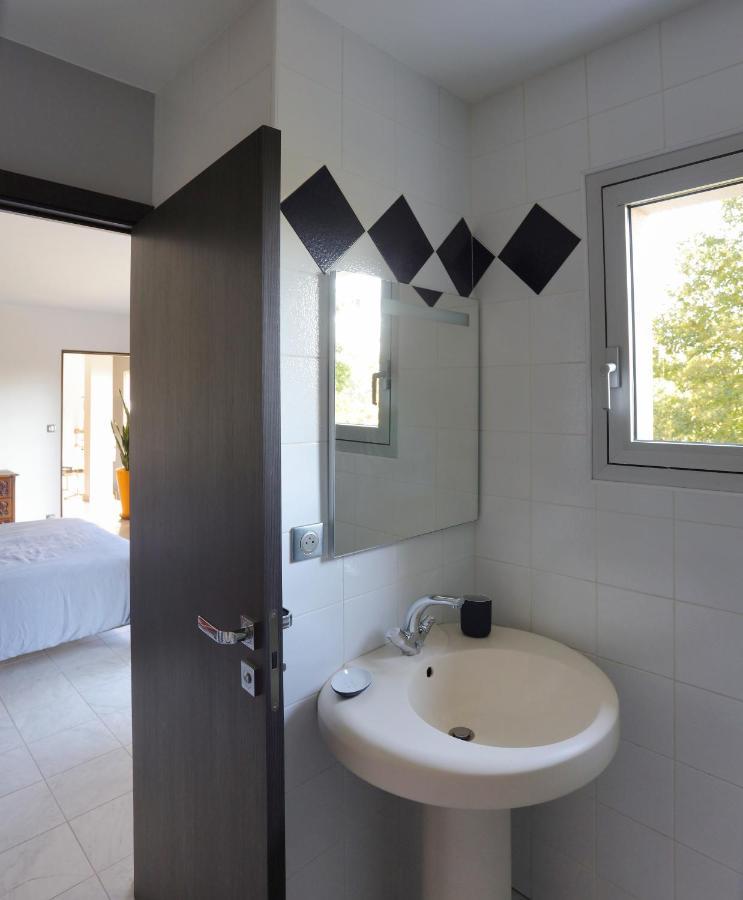 Chambres En Vue - Chambres D'Hotes La Tour-en-Jarez Eksteriør billede